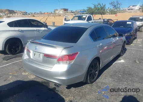 2011 Honda Accord 2.4 Ex-L z USA, uszkodzony, nr VIN 1HGCP2F8XBA082206